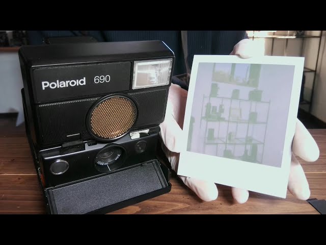 【実写作例あり】Polaroid 690 SLRの使い方を解説【ポラロイドカメラ】
