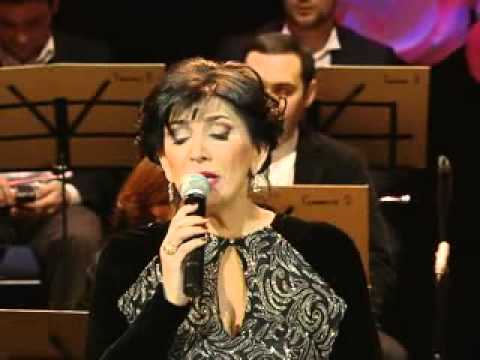 Eka Mamaladze_Gogov gogov shavtvala