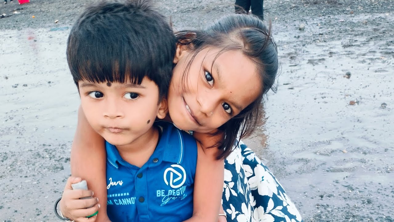 MY BROTHER I MY SWEET SISTER । PAPA AND MUMMY। DASKH VLOG । MY BLOG । VAPI GUJARAT VLOG। SUBSCRIBE ।