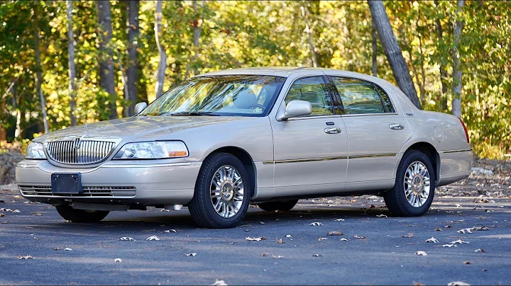 DAVIS AUTOSPORTS - LINCOLN TOWN CAR SIGNATURE LIMI...