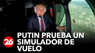 rusia-vladimir-putin-prueba-un-simulador-de-vuelo-en-helicoptero-en-una-fabrica-de-aviones-rusa