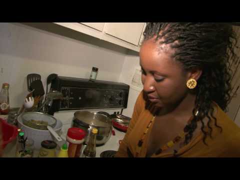 Cuisine Africaine. Yassa au poulet par Khady Beye - Toukimontreal.com