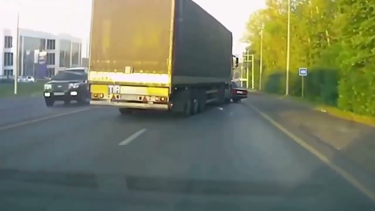 Dash Cam   car crash compilation 2021   tamil status 