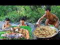 Survival in the rainforest-mans found fishes with mushroom for cook -Eating delicious