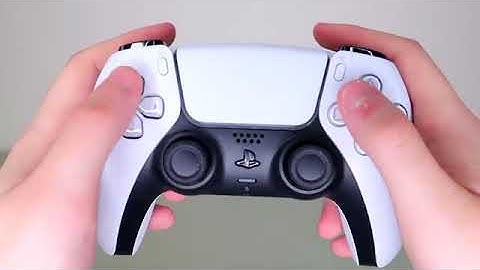 HYDRO Dipping PS5 CONTROLLER !! (PS5 Cyberpunk 2077 Custom) 🎨