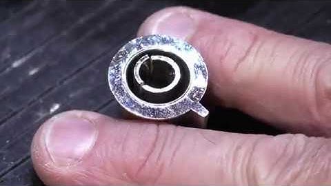 How to Repair the Knobs on Mid 1960