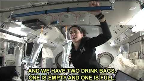 Mass vs. Weight: Stretching mass