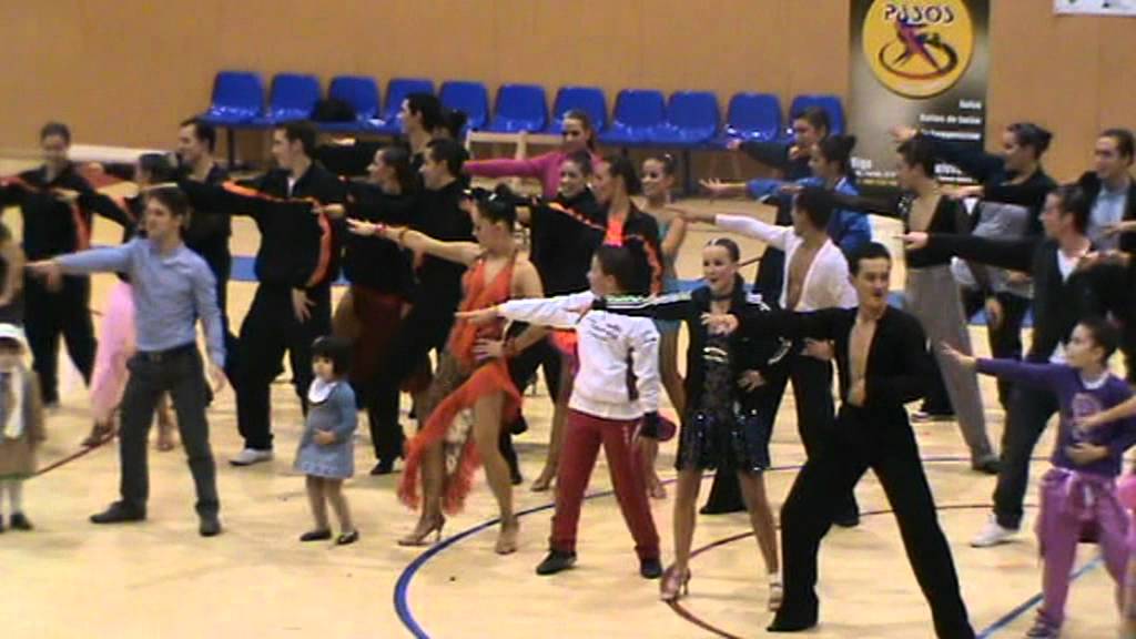 Dance MACARENA IN SPAIN ) . YouTube