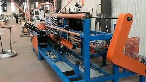 Fast speed double wire inlet fully automatic chain link fence machine working vedio