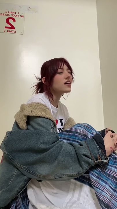 Iris acapella in the stairway