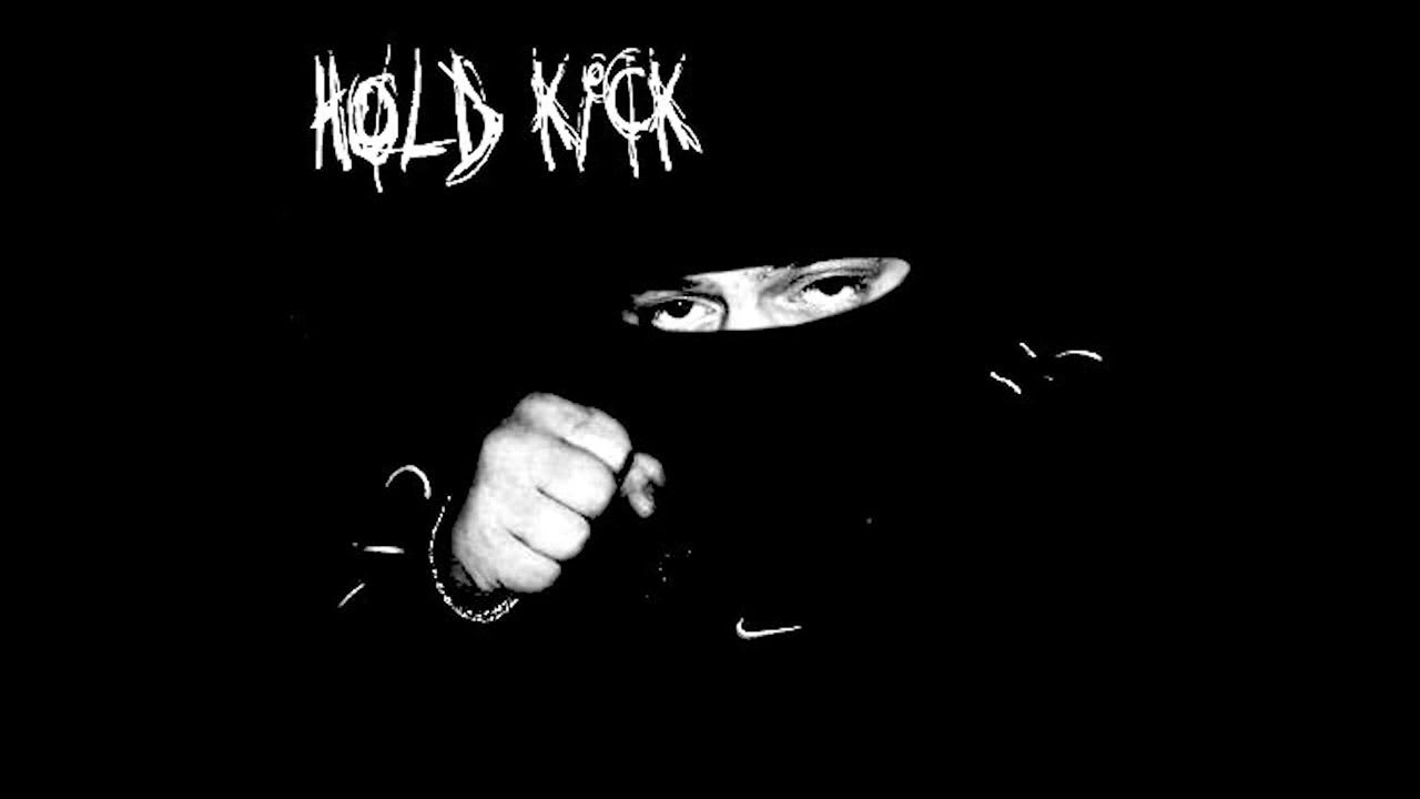 Группа hold kick википедия. Holding absence вокалист. Холд групп. Held группа. Холд групп.