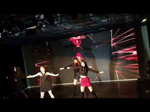 4K 180201 압구정강남관광정보센터2층케이홀 제124회공개음악방송Live 투에이치걸스 라이키 직캠 FANCAM