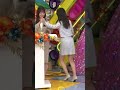 ミニスカで小走りする金村美玖さん の動画、YouTube動画。