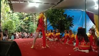 Indri Dewi Arum mendem sluku sluku bathok di panawaren