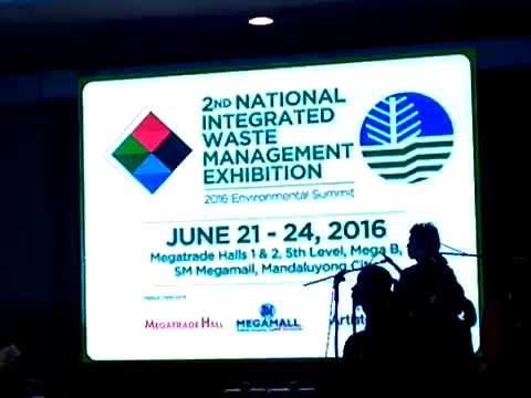 #EnvironmentSummitPH: Recycled Materials Fashion Show entertainment weekly ซับไทย