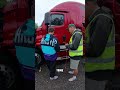 Учёба на дальнобойщика после жизни в машине!