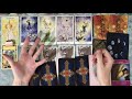 Que piensa en su silencio ? Que hará ? Tarot interactivo del amor hoy