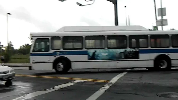 MTA Bus Company 1999 OBI Orion 05.501 CNG #9841