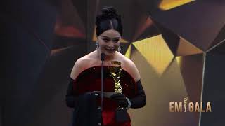 Fan Bingbing accepts the "Global Fashion Icon of the Year" Award at The EMIGALA 2024