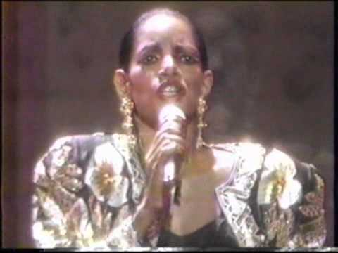 MELBA MOORE @ The APOLLO THEATER