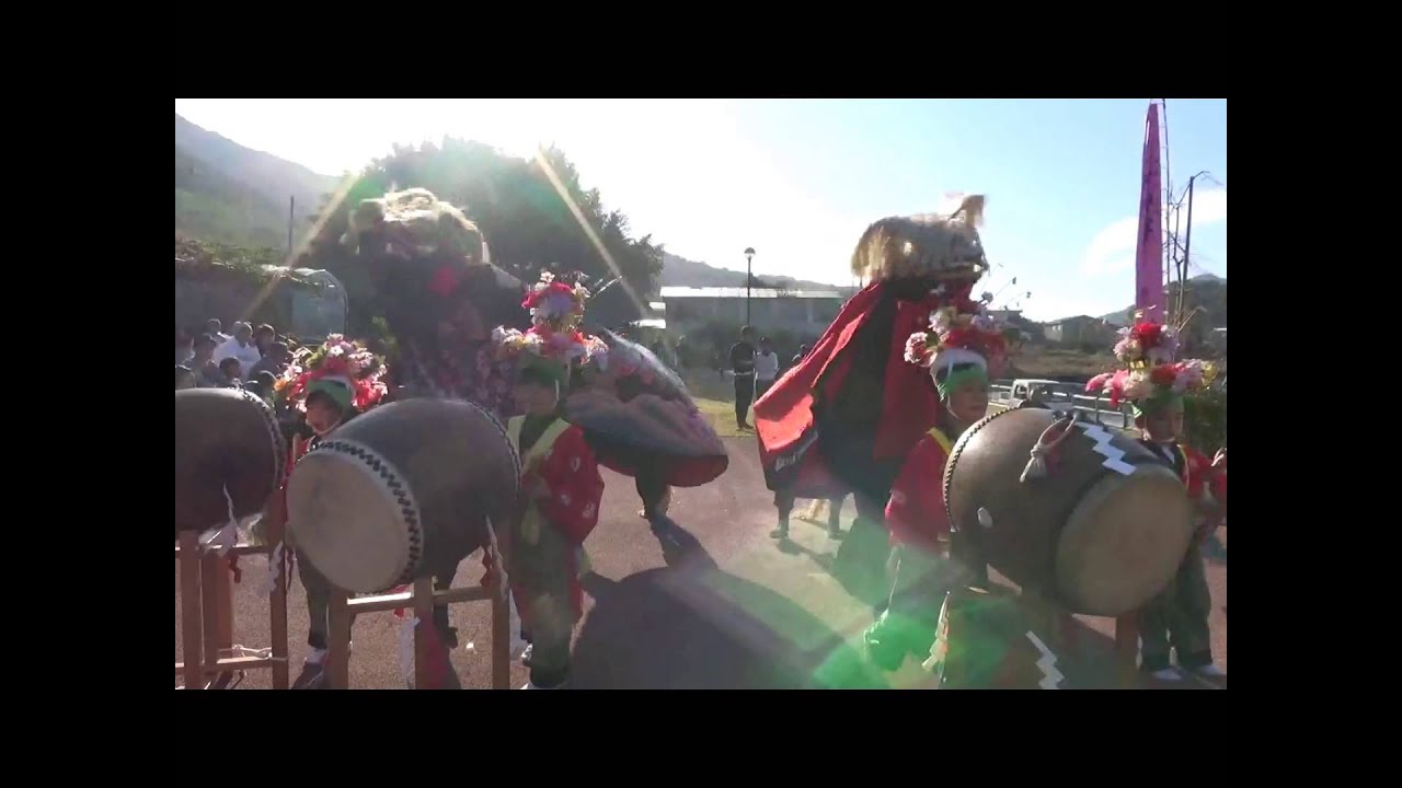 曼荼羅寺東組神事場獅子舞