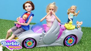 Barbie ailesi -  Ken, Barbie ve Chelsea için yeni araba alıyor! Kız oyunları
