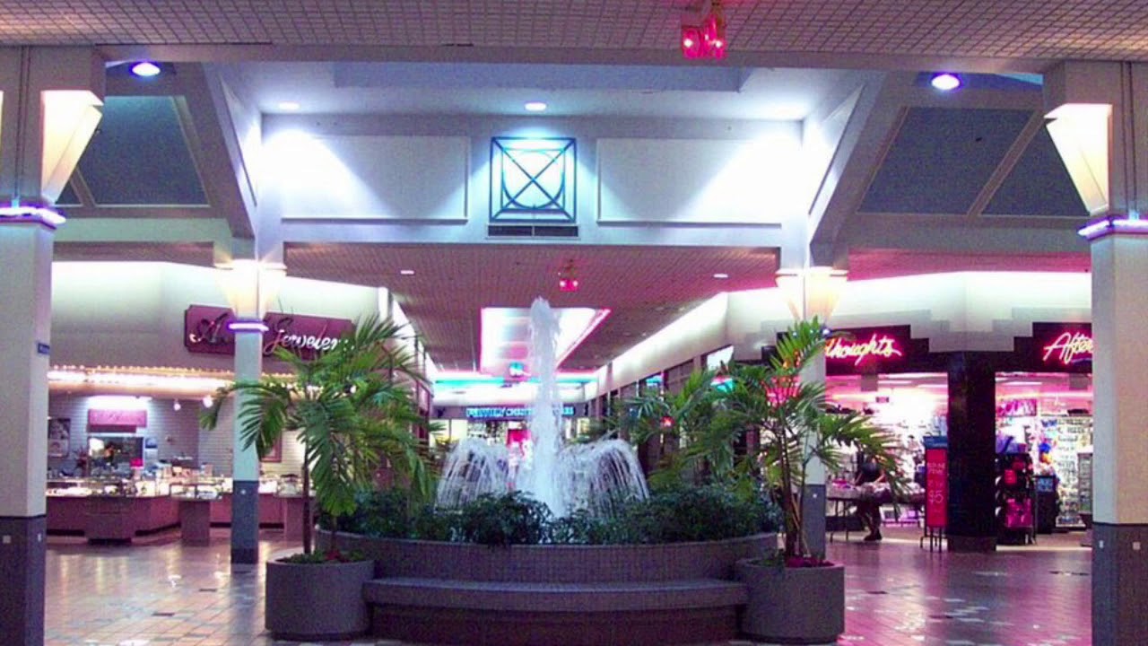Love Bites by Def Leppard playing in an Empty Mall