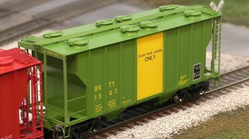Do These Athearn Cars Make The Grade? HO Scale Model Railroad Hopper Review!