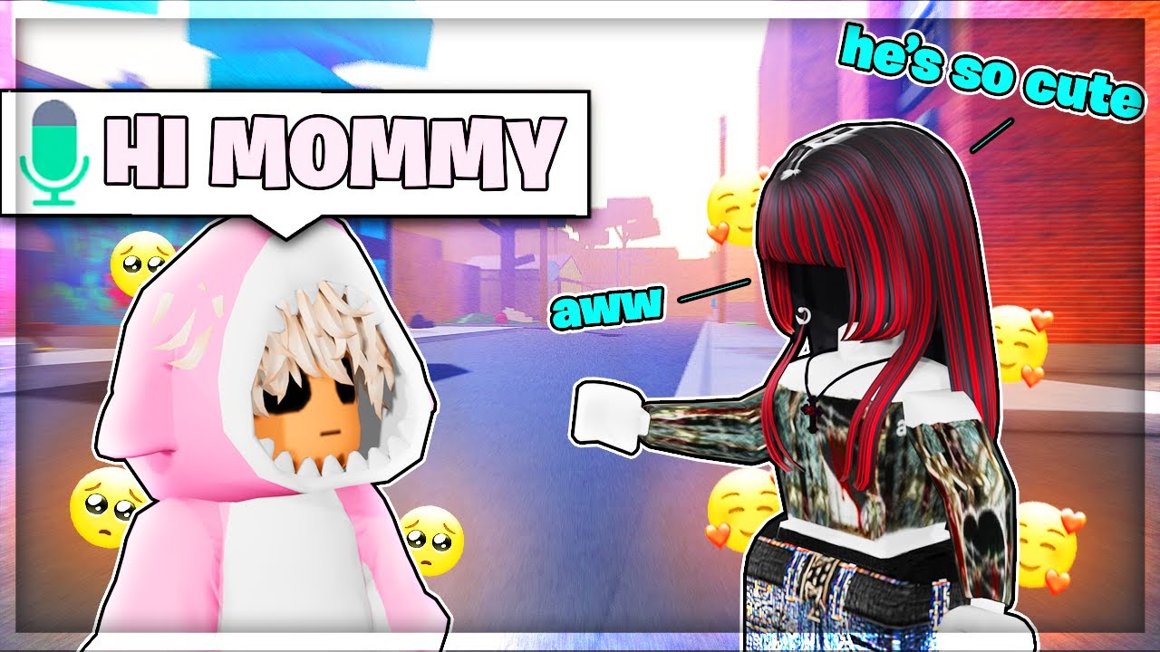 I Became The CUTEST BABY In Da Hood Voice Chat... 🥺