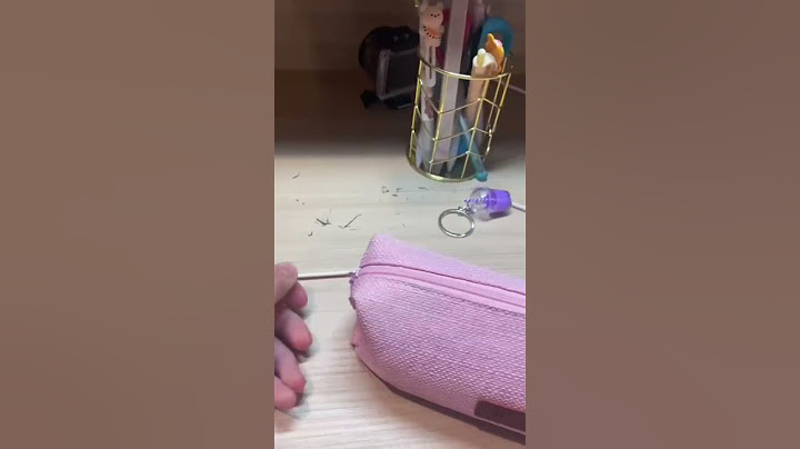 Je range 🧹 mon bureau avec vous