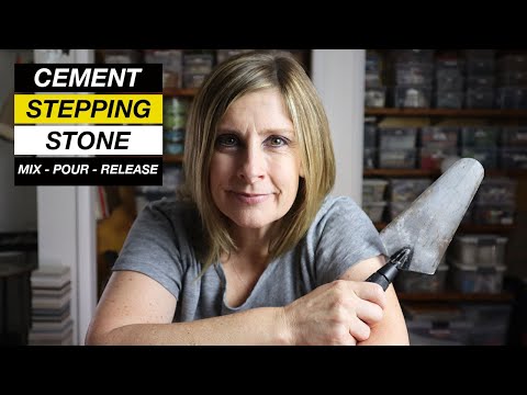 HOW TO MAKE A CEMENT STEPPING STONE | Easy, step-by-step DIY