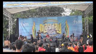 Five Minutes - Aisyah (cover by MAZTAKA) MAYDAY Fiesta 5 2016 Purwakarta FSPMI
