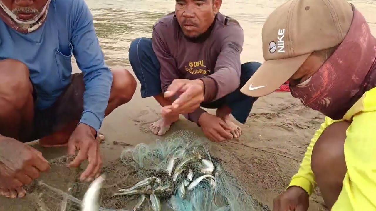 Ep.1ฤดูกาลล่าปลายอน สร้างรายได้ให้กับชาวบ้านได้อย่างดีเลย ชีวิตคนริมโขง