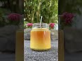 Bienenwachskerze härtet aus im Zeitraffer - sieht aus wie ein Cocktail