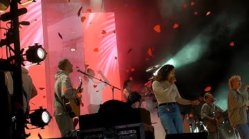 Thumbnail of Rasmus Seebach:  Øde Ø / Krøller eller ej -Tivoli Friheden 2024