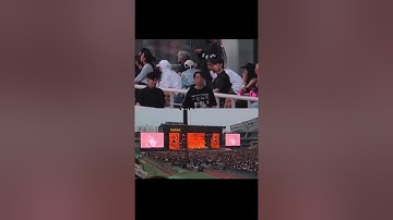 Jeonghan mingyu and the8 reaction pretty savage at deadline concert...