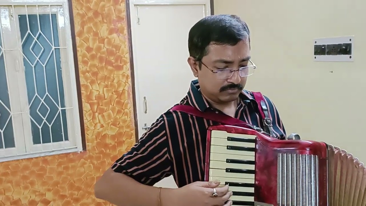 Yeh Raat Bheegi Bheegi | Lata Mangeshkar & Manna Dey | Piano Accordion