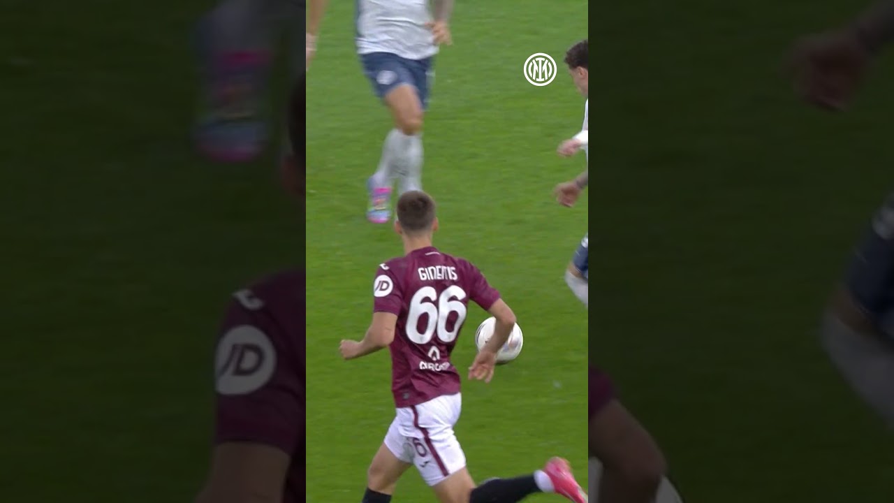 A beautiful goal by Zalewski ✨ Follow us for more content dedicated to Poland 🇵🇱🖤💙