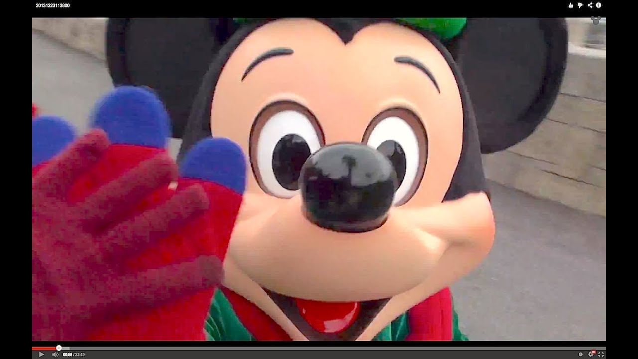 意外に力強い、ミッキーのハイタッチ！（ホリデーグリーティング・フロム・セブンポート TDS）