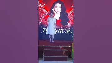 NSUT.PHƯỢNG HẰNG VỚI LỚP TRÍCH ĐOẠN NỔI TIẾNG TẠI TIỆC SINH NHẬT NS THY NHUNG