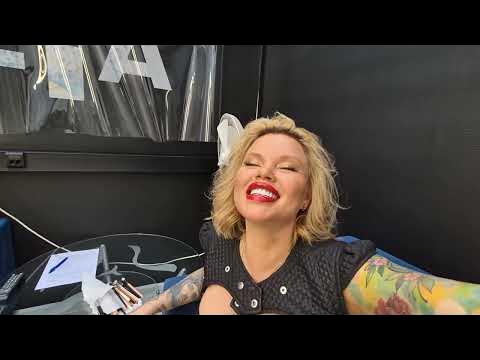 Секс орыс ағасы мен әпкесі Порно сюжеттер