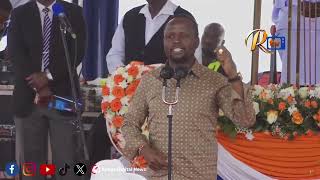 Governor Natembeya cracks up Raila Odinga & mourners in Bungoma!!