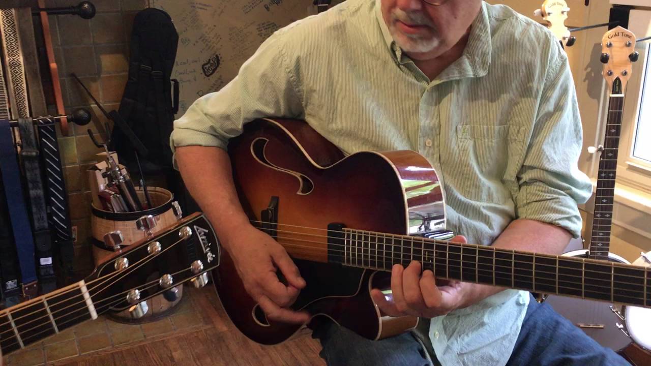 Παρακολούθηση Instructor Ian Carroll playing with his father, Professor Tom Carroll στο YouTube Παρακολούθηση Instructor Ian Carroll playing with his father, Professor Tom Carroll στο YouTube