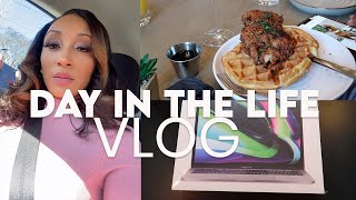 DAY IN THE LIFE VLOG | BRUNCH + MACBOOK PRO APPLE M1 CHIP UNBOXING *ruined the computer already*