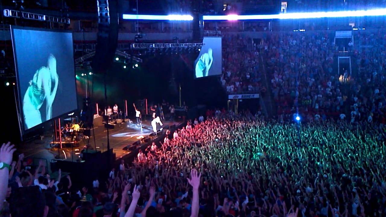 Macklemore & Ryan Lewis Finale Bumbershoot 2011 YouTube