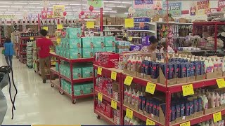Ways to save money at discount, dollar stores