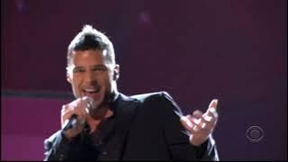Ricky Martin - Drop It On Me 2005 ( Victoria's Secret Fashion Show Performance)