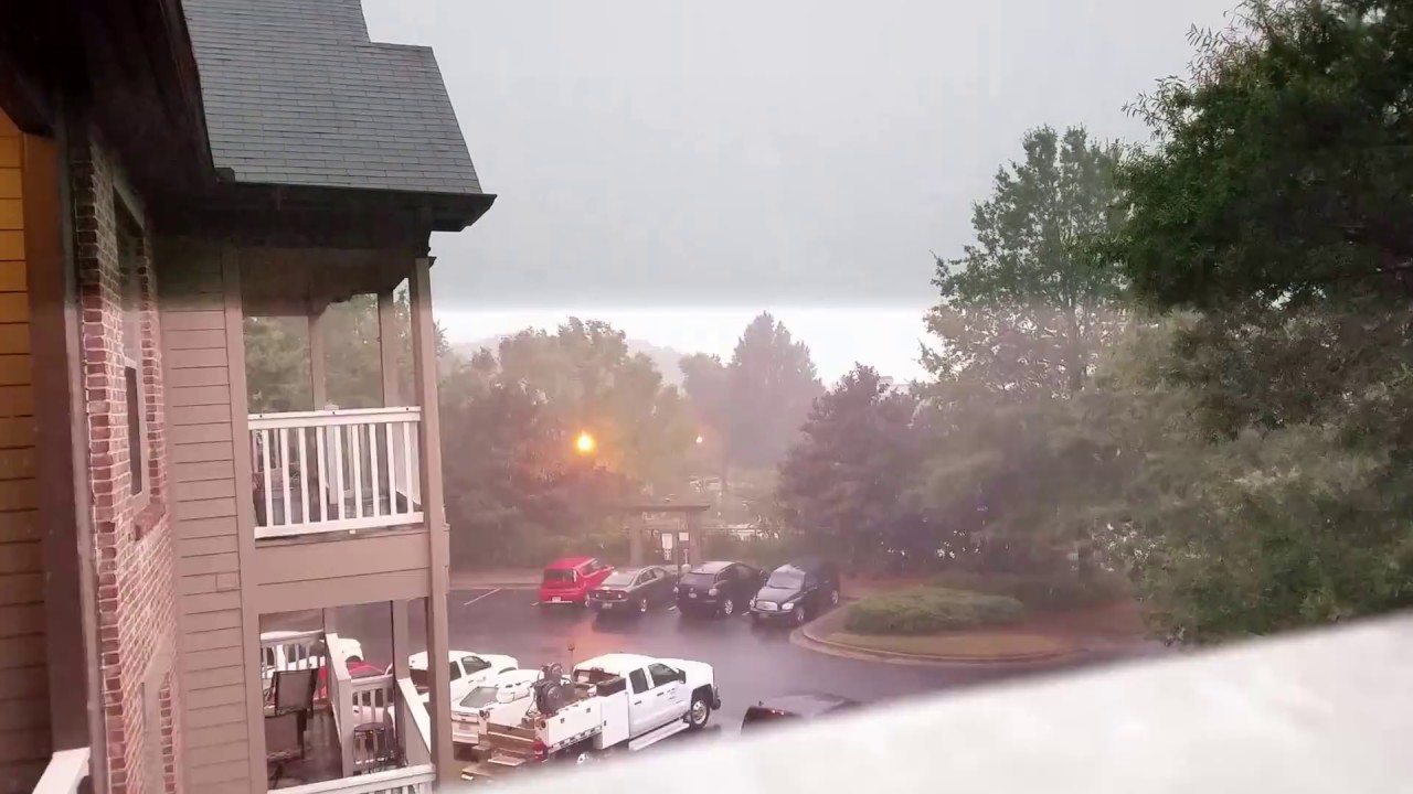 Severe Thunderstorm - Loud Cracking Thunder - Lightning!  Best I've Seen Yet!!