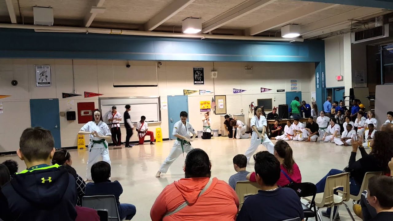 Frank Black Middle School Demo Team Performance 2/10/16 YouTube