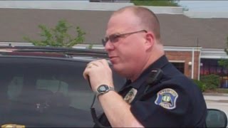 Cop Intimidates Citizen For Videotaping Police Vehicle Search Audit